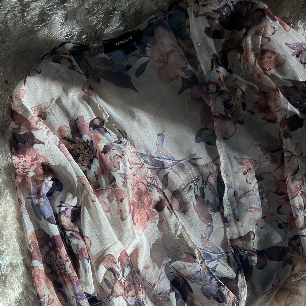 Sheer Floral R&M Richards Shawl Size 6